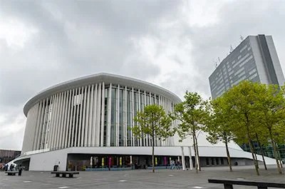 卢森堡爱乐音乐厅购入利来国际最老牌RIVAGE PM10数字混音系统